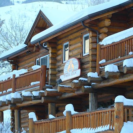 Rock Creek Resort Ред Лодж Екстериор снимка