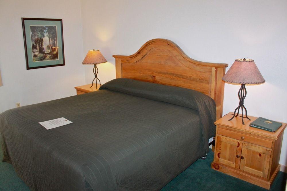 Rock Creek Resort Ред Лодж Екстериор снимка